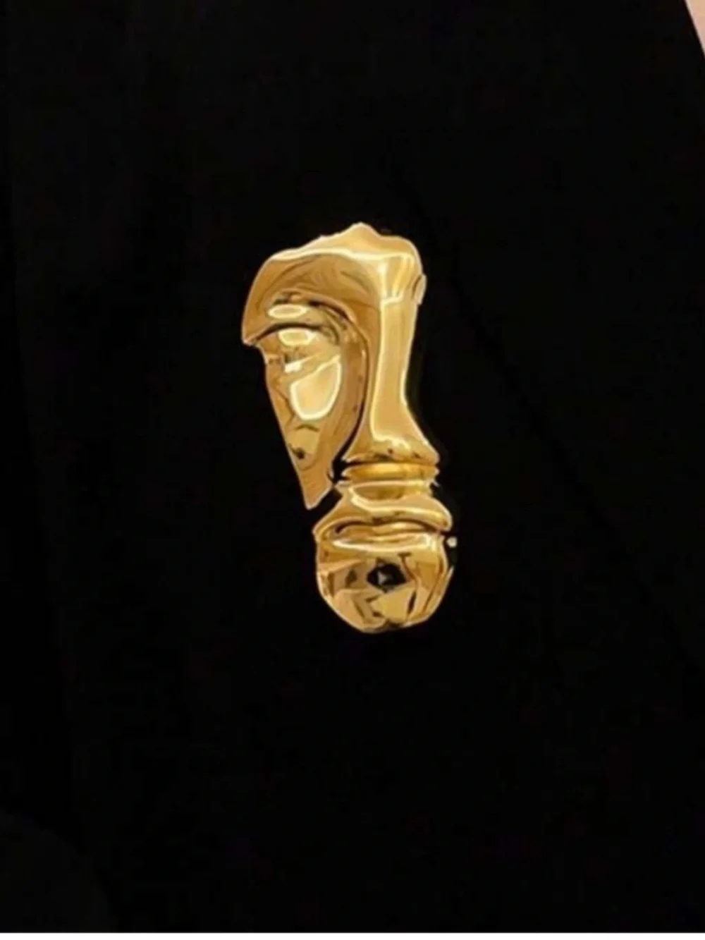 Abstract  Face Sculptural Brooch Pin